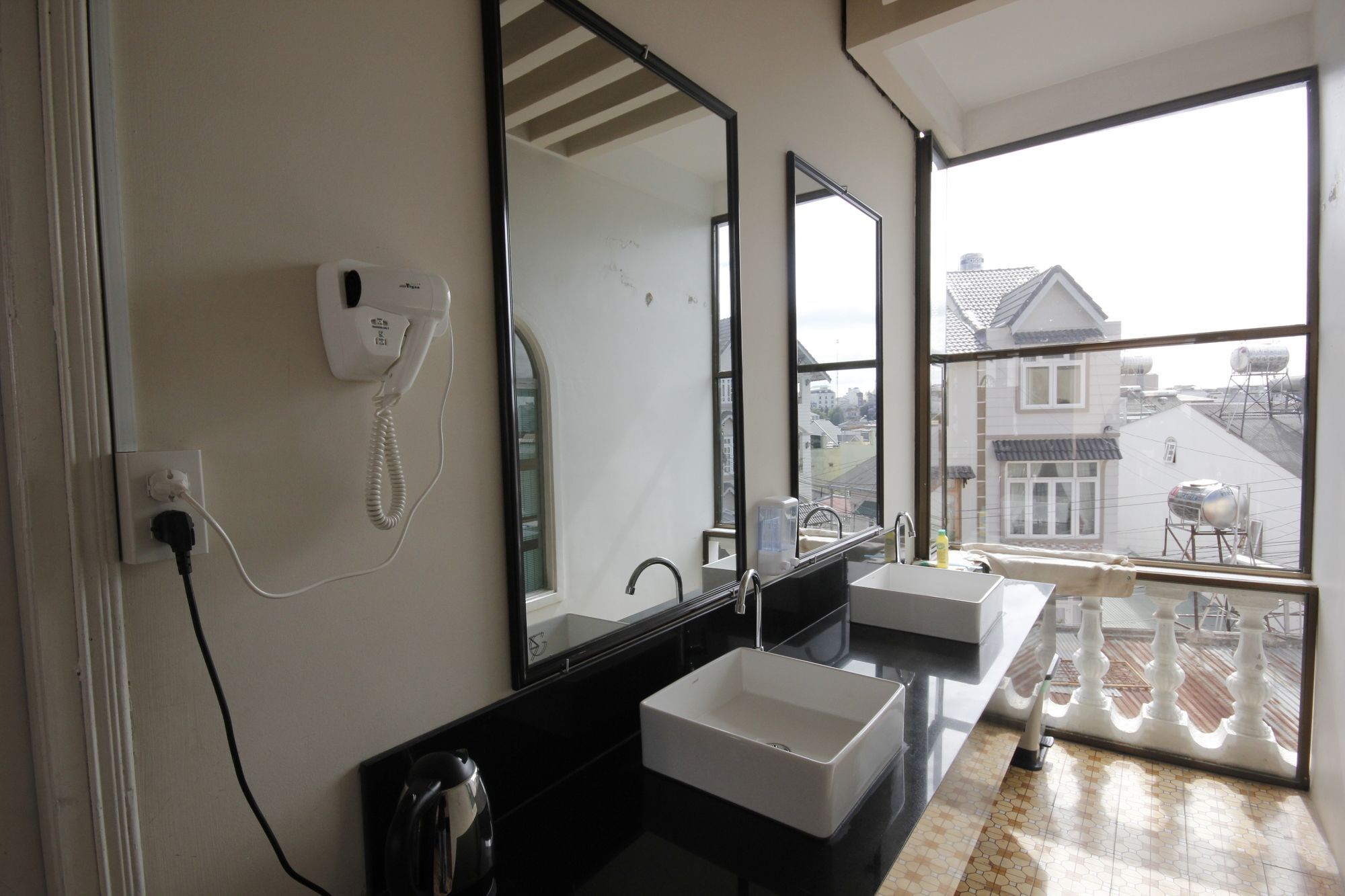 דה לאט Binh Yen Hotel מראה חיצוני תמונה